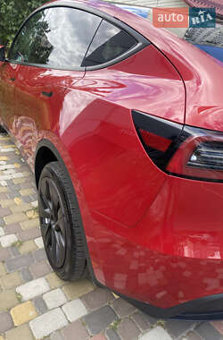 Внедорожник / Кроссовер Tesla Model Y 2023 в 