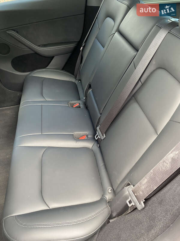 Внедорожник / Кроссовер Tesla Model Y 2023 в Киеве фото 43 Внедорожник / Кроссовер Tesla Model Y 2023 в Киеве