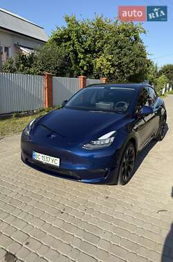 Внедорожник / Кроссовер Tesla Model Y 2022 в 
