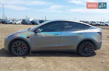 Внедорожник / Кроссовер Tesla Model Y 2024 в 