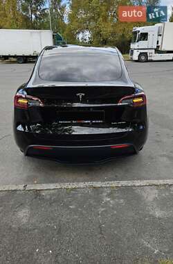Внедорожник / Кроссовер Tesla Model Y 2023 в 