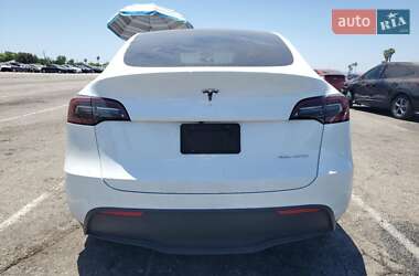 Внедорожник / Кроссовер Tesla Model Y 2023 в 