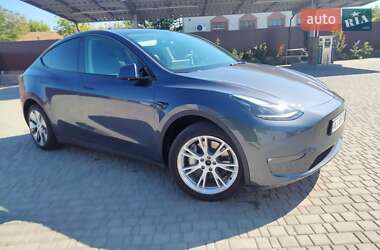 Внедорожник / Кроссовер Tesla Model Y 2023 в 