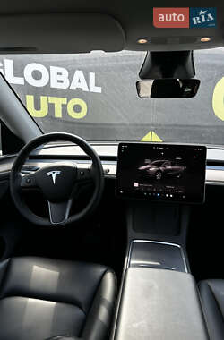 Внедорожник / Кроссовер Tesla Model Y 2023 в 
