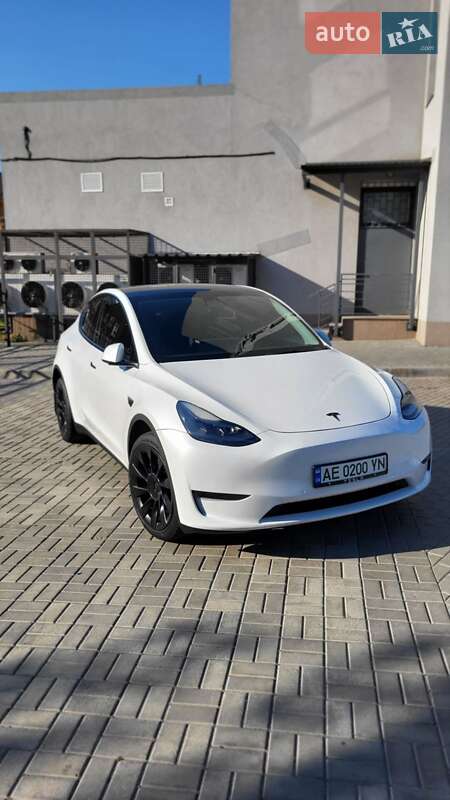 Внедорожник / Кроссовер Tesla Model Y 2022 в 