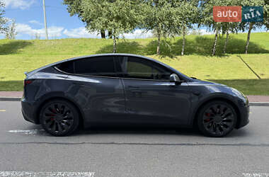 Внедорожник / Кроссовер Tesla Model Y 2021 в 