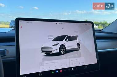 Внедорожник / Кроссовер Tesla Model Y 2024 в 