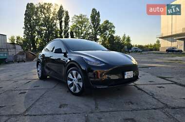 Внедорожник / Кроссовер Tesla Model Y 2023 в 