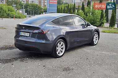 Внедорожник / Кроссовер Tesla Model Y 2021 в 