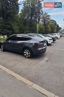 Внедорожник / Кроссовер Tesla Model Y 2022 в 