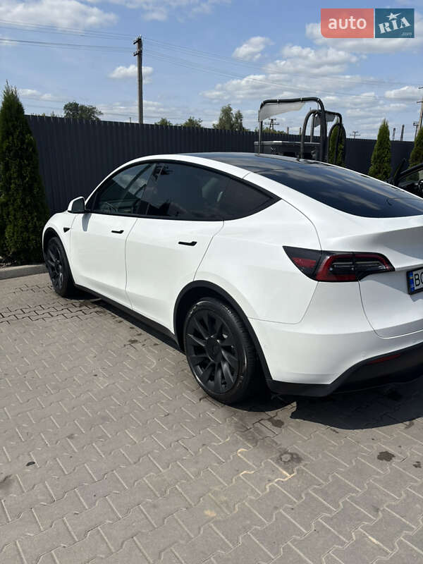 Позашляховик / Кросовер Tesla Model Y 2021 в Рудки фото 2 Позашляховик / Кросовер Tesla Model Y 2021 в Рудки