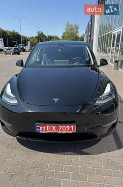 Внедорожник / Кроссовер Tesla Model Y 2023 в 