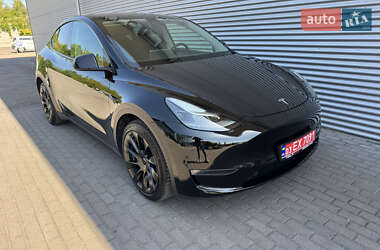 Внедорожник / Кроссовер Tesla Model Y 2023 в 