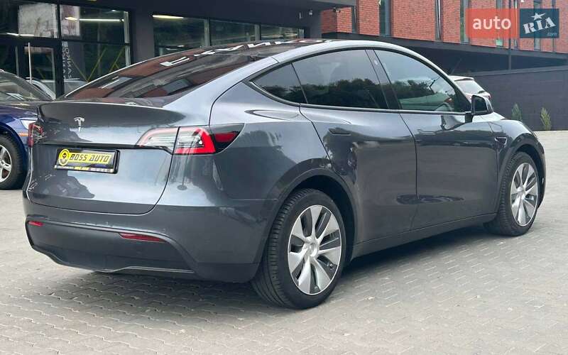 Внедорожник / Кроссовер Tesla Model Y 2020 в Черновцах