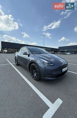 Внедорожник / Кроссовер Tesla Model Y 2023 в 