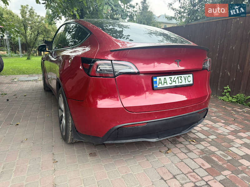 Позашляховик / Кросовер Tesla Model Y 2021 в Києві
