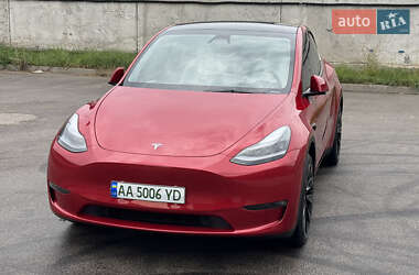 Внедорожник / Кроссовер Tesla Model Y 2023 в Киеве
