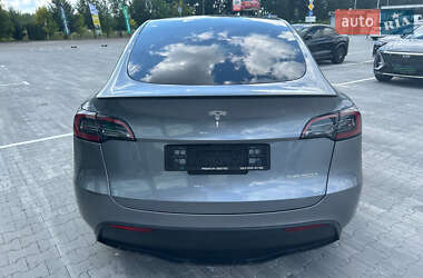 Внедорожник / Кроссовер Tesla Model Y 2024 в 