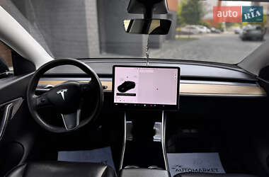 Внедорожник / Кроссовер Tesla Model Y 2020 в 