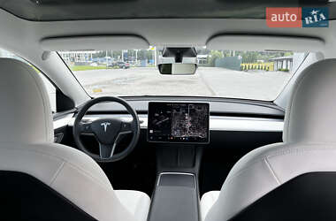 Внедорожник / Кроссовер Tesla Model Y 2023 в 