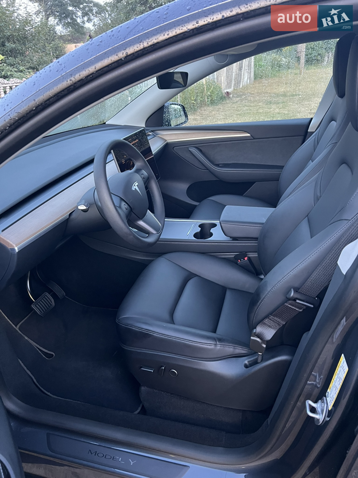 2023 Tesla Model Y - мініатюра 2
