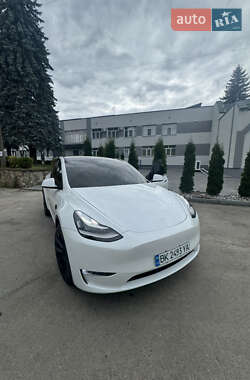 Внедорожник / Кроссовер Tesla Model Y 2021 в 