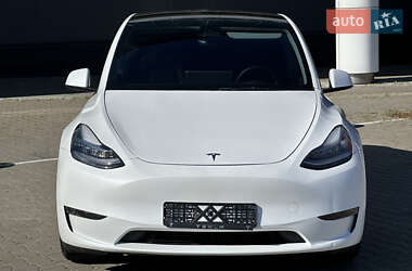 Позашляховик / Кросовер Tesla Model Y 2023 в 