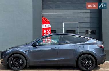 Внедорожник / Кроссовер Tesla Model Y 2020 в 