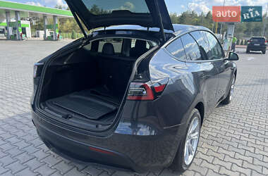 Внедорожник / Кроссовер Tesla Model Y 2024 в 
