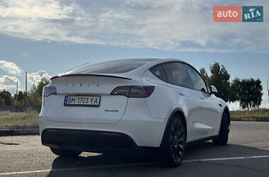 Позашляховик / Кросовер Tesla Model Y 2022 в 