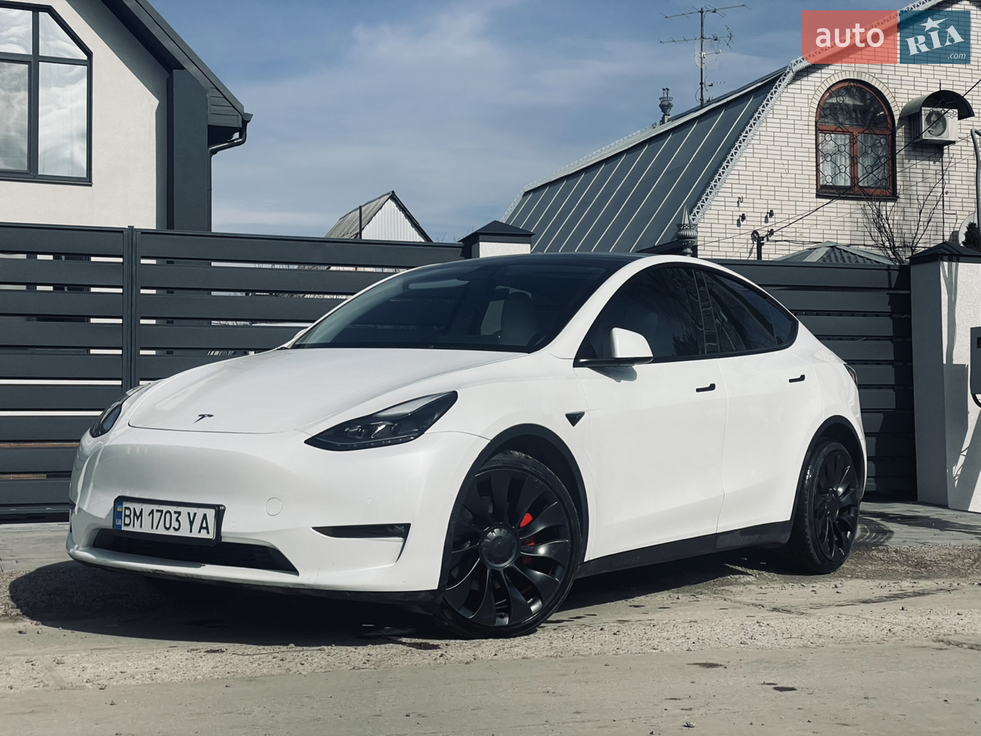 2022 Tesla Model Y - мініатюра 17