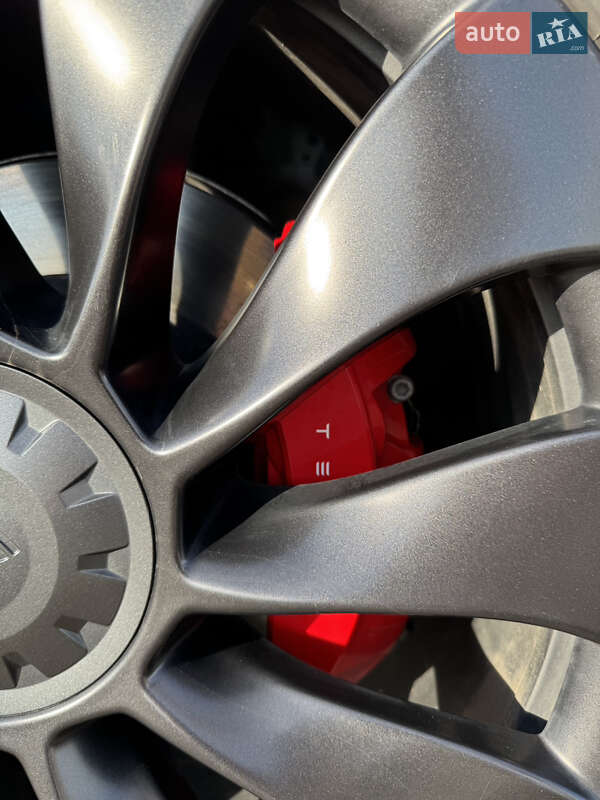 Позашляховик / Кросовер Tesla Model Y 2022 в Сумах фото 20 Позашляховик / Кросовер Tesla Model Y 2022 в Сумах