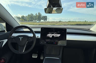 Позашляховик / Кросовер Tesla Model Y 2022 в 
