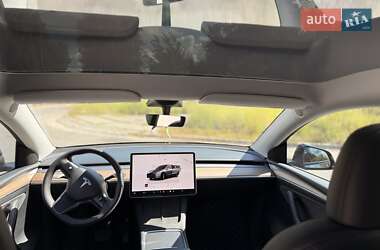 Позашляховик / Кросовер Tesla Model Y 2023 в 
