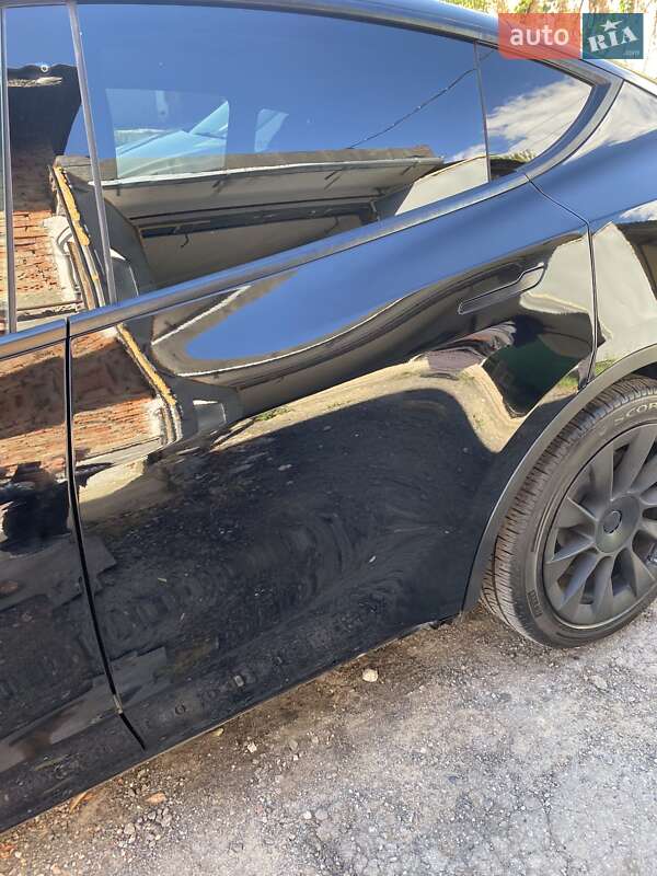 Внедорожник / Кроссовер Tesla Model Y 2020 в 