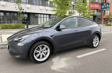 Внедорожник / Кроссовер Tesla Model Y 2023 в 