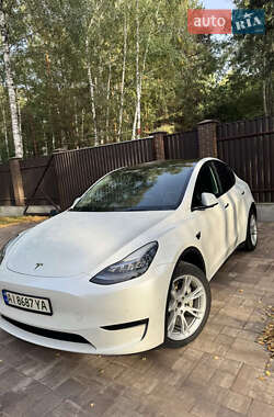 Внедорожник / Кроссовер Tesla Model Y 2021 в Киеве
