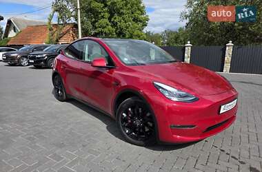 Внедорожник / Кроссовер Tesla Model Y 2020 в 