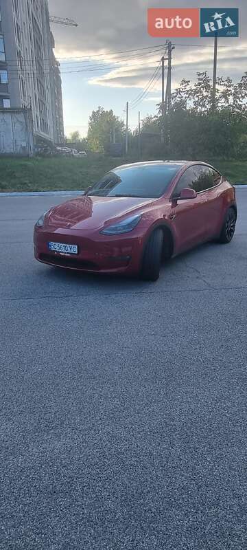 Внедорожник / Кроссовер Tesla Model Y 2022 в 