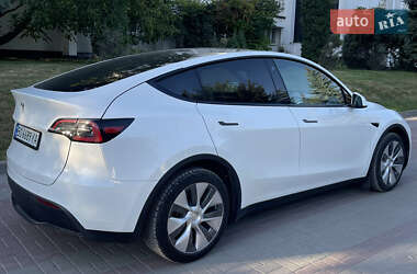 Внедорожник / Кроссовер Tesla Model Y 2023 в 