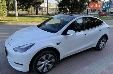 Внедорожник / Кроссовер Tesla Model Y 2023 в 