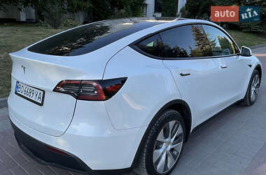 Внедорожник / Кроссовер Tesla Model Y 2023 в 