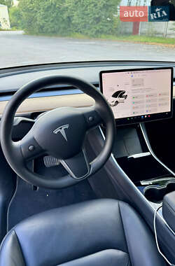 Внедорожник / Кроссовер Tesla Model Y 2020 в 
