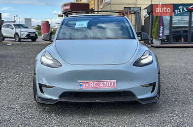 Позашляховик / Кросовер Tesla Model Y 2021 в 