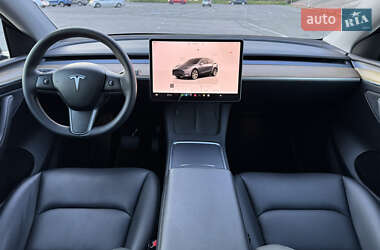 Позашляховик / Кросовер Tesla Model Y 2023 в 