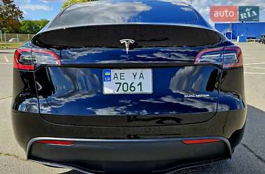 Внедорожник / Кроссовер Tesla Model Y 2023 в 