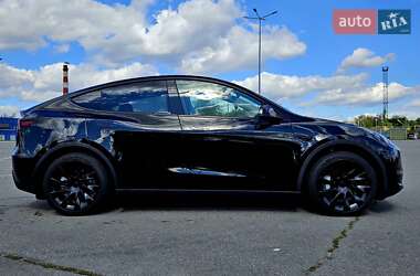 Внедорожник / Кроссовер Tesla Model Y 2023 в 