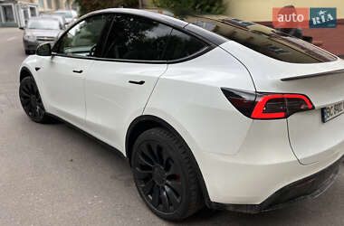 Внедорожник / Кроссовер Tesla Model Y 2020 в 