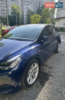 Внедорожник / Кроссовер Tesla Model Y 2020 в 