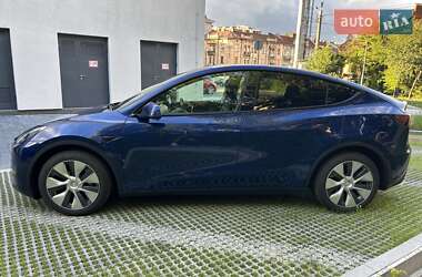 Внедорожник / Кроссовер Tesla Model Y 2021 в 